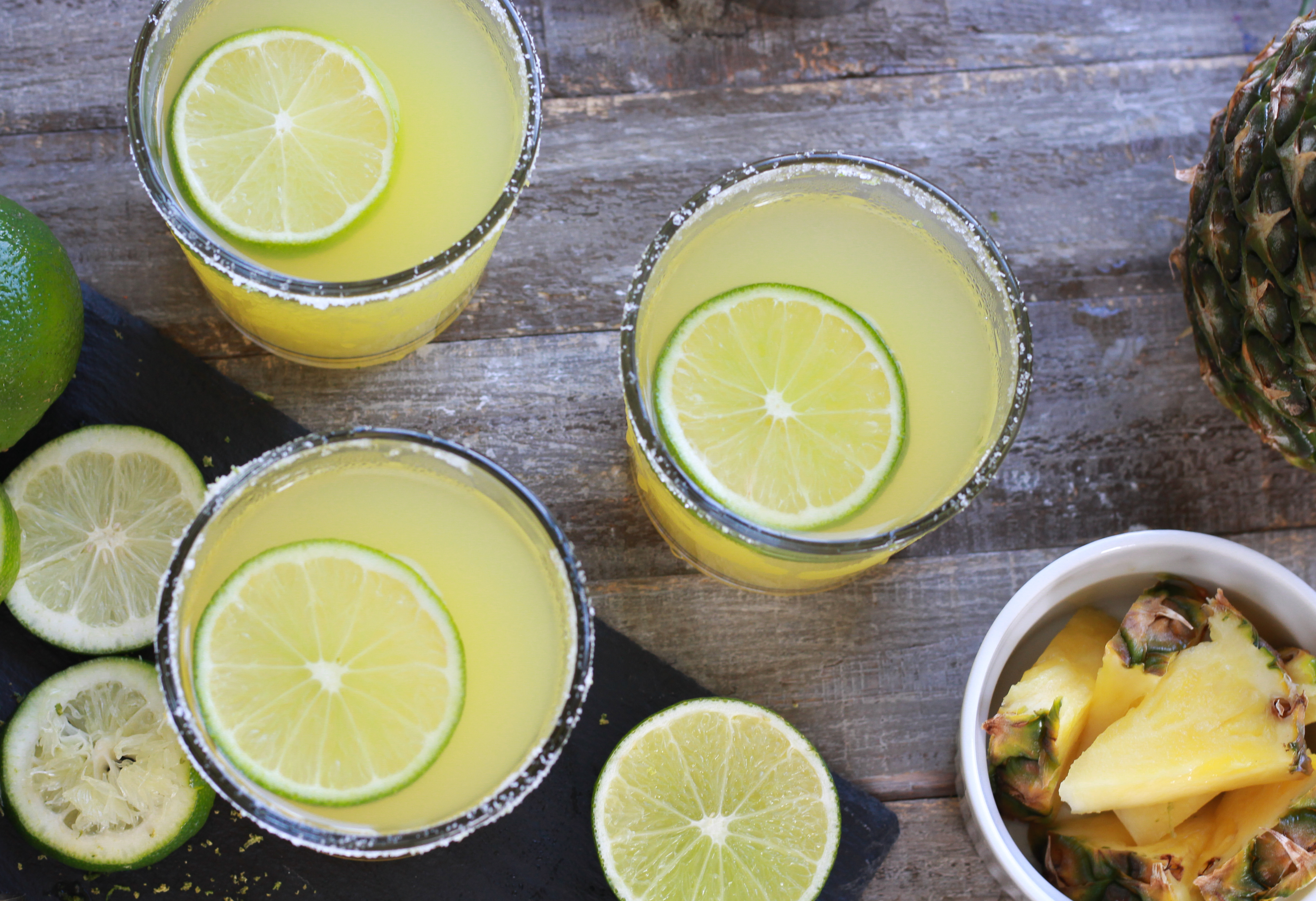 Make the Perfect Pineapple Margarita: A Refreshing Twist on a Classic